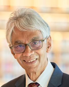 �ʐ^�F�����e�E�J�Z����